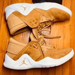 Jordan Flight Fresh Premium Gold; Men's Size 13